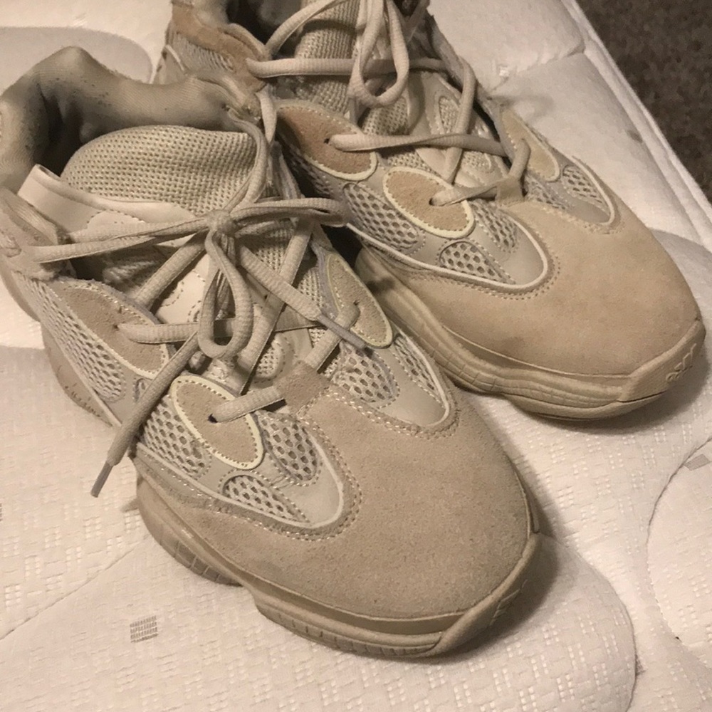 Adidas yeezy desert rat